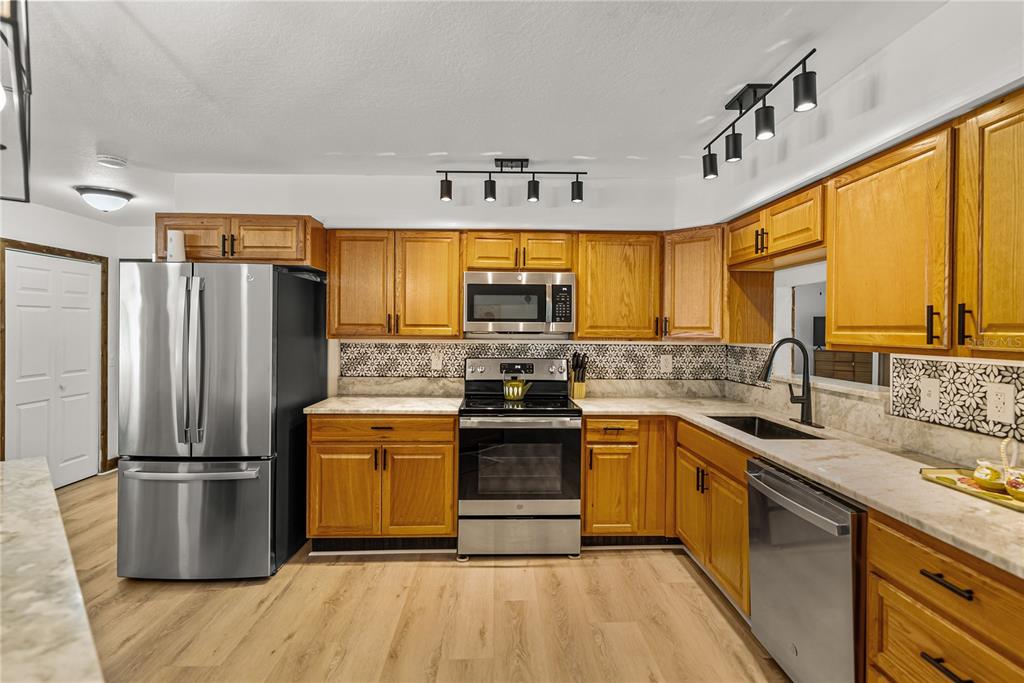 914 Mangham Road Babson Park, FL 33827 - Photo 16 of 73