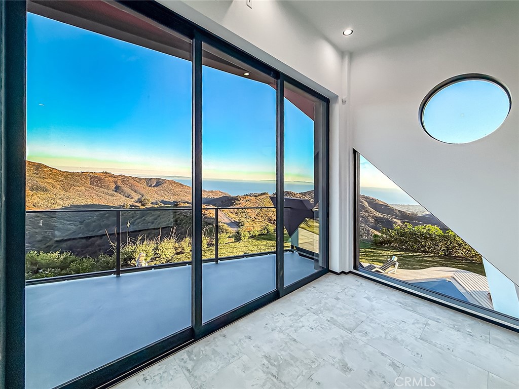 2514 Cayman Road Malibu, CA 90265 - Photo 50 of 73 an outdoor view from a balcony