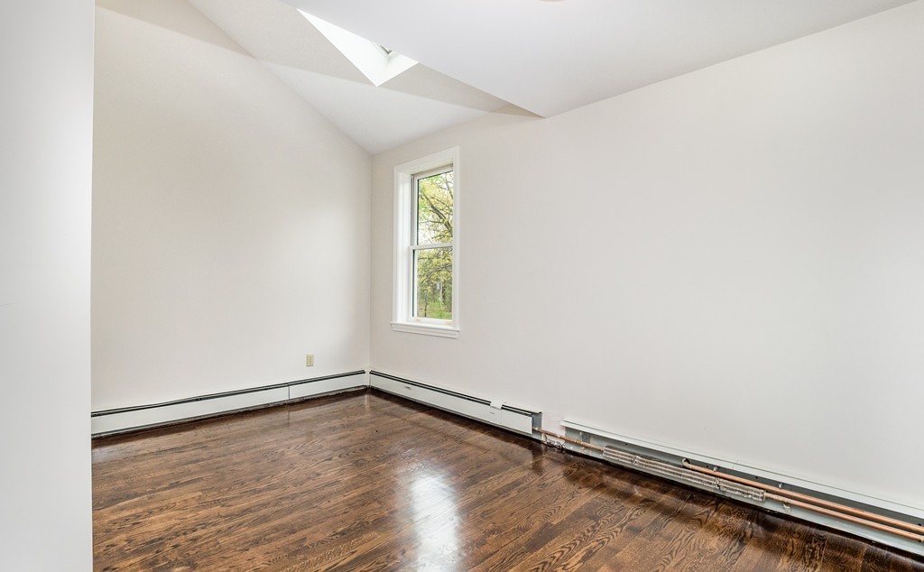 94 Chamberlain Road Westford, MA 01886 - Photo 11 of 14