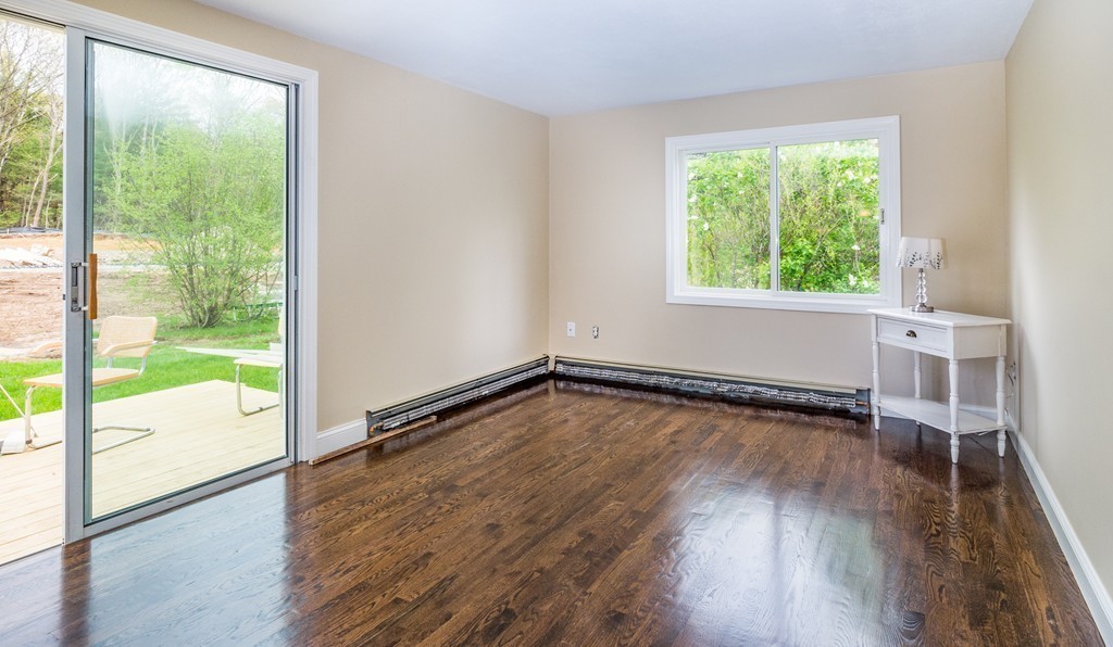 94 Chamberlain Road Westford, MA 01886 - Photo 9 of 14