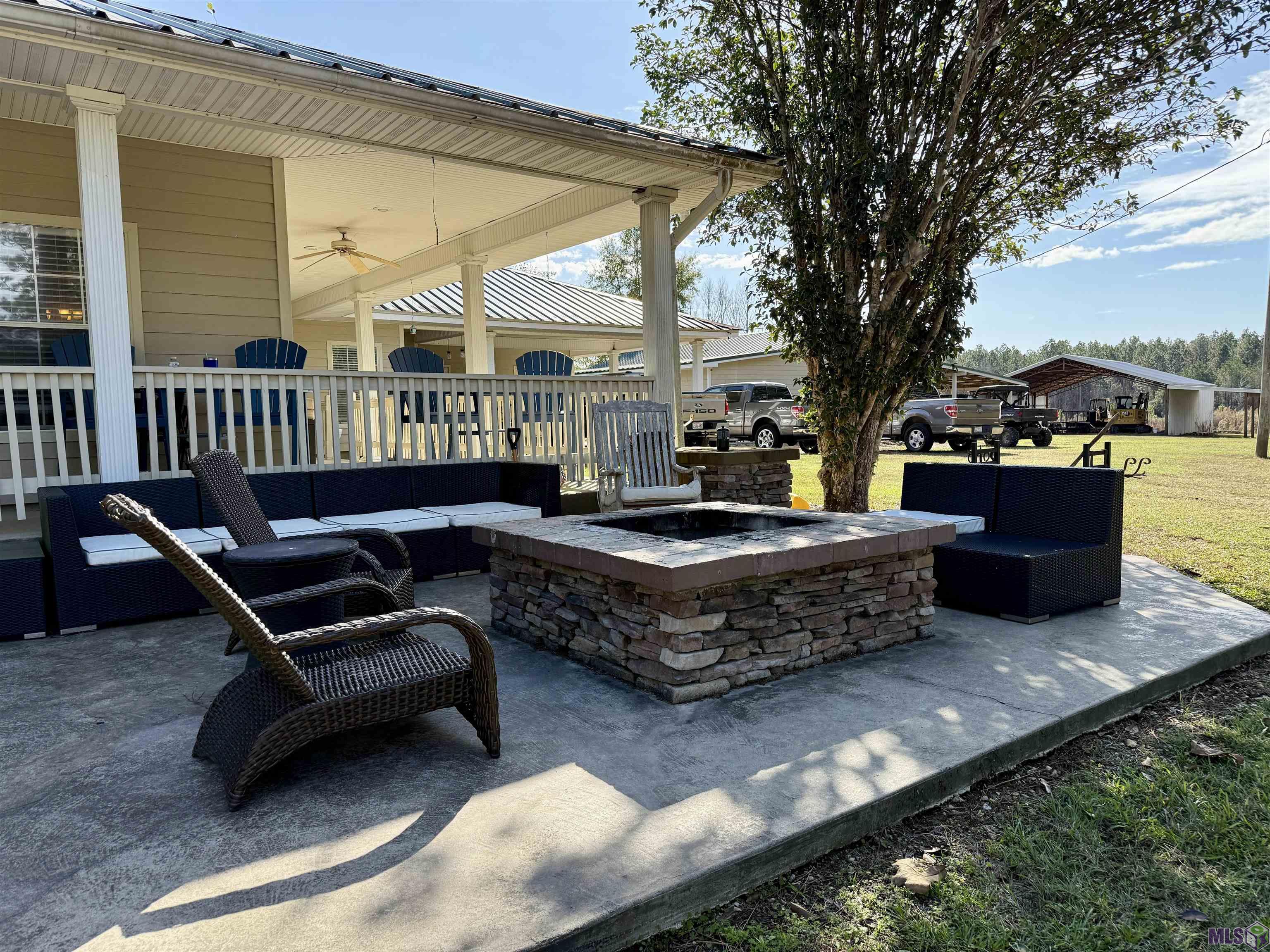 3947 Purvis Columbia Road Lumberton, MS 39455 - Photo 2 of 44 Gallery Image 2