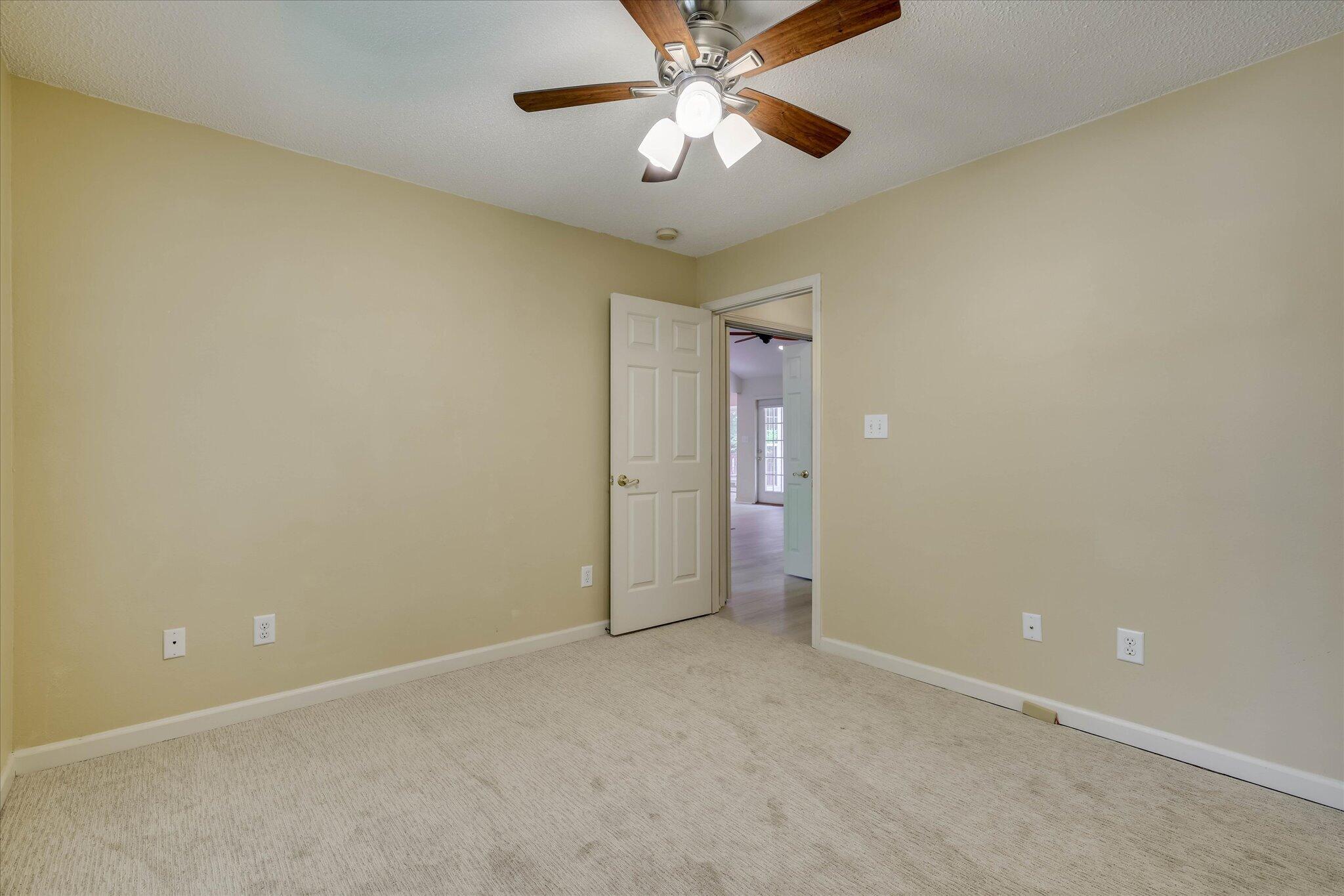 109 Hickory Point McCormick, SC 29835 - Photo 33 of 54 33-133h