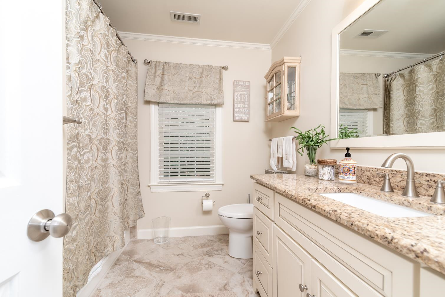 10605 Soma Court Raleigh, NC 27613 - Photo 24 of 41 Bathroom