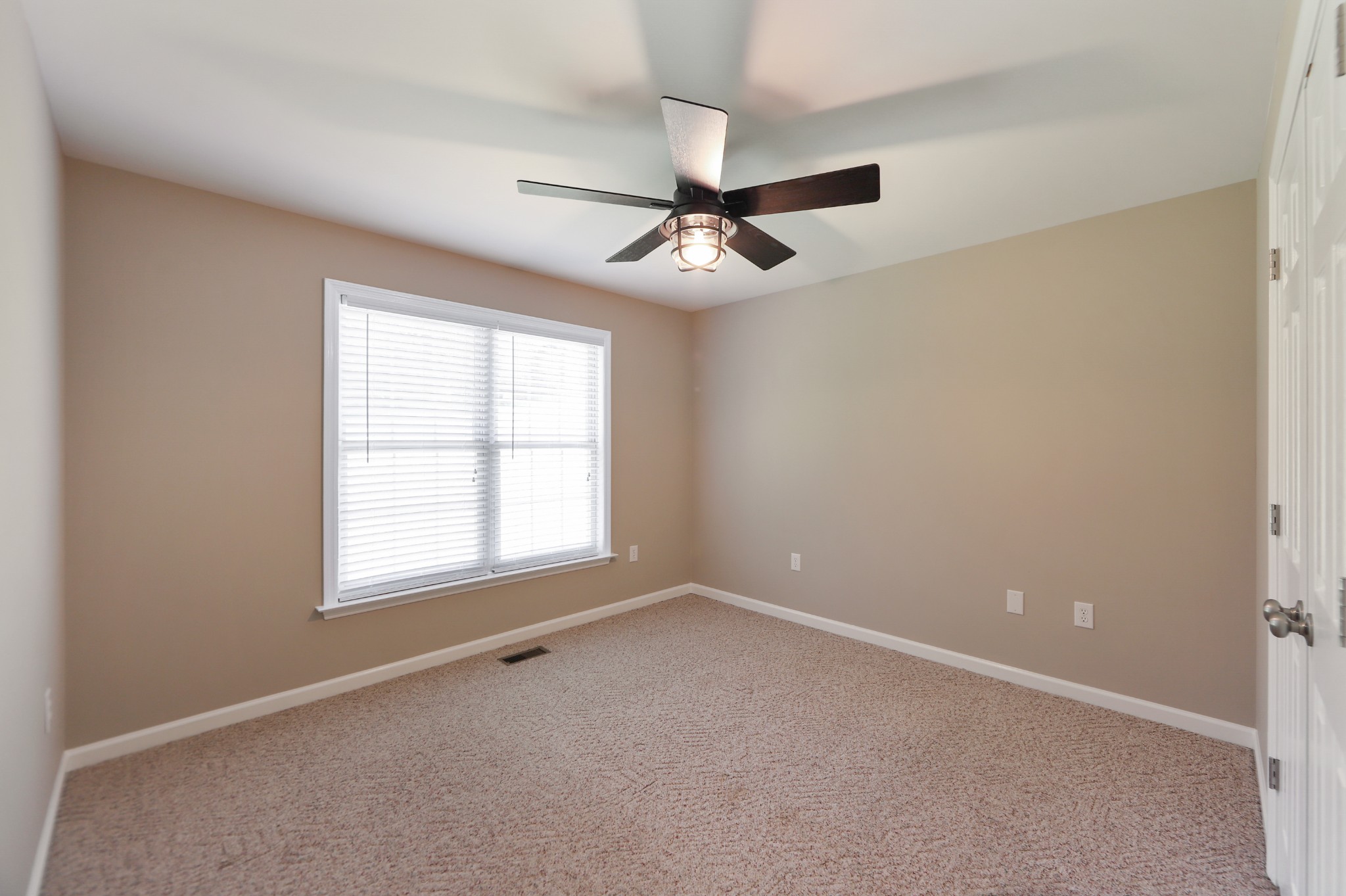 3702 Jimmy Gray Robinson Road Williamsport, TN 38487 - Photo 32 of 43 Gallery Image 32
