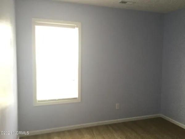 $1,905 | 280 Station House Road, New Bern, NC 28562