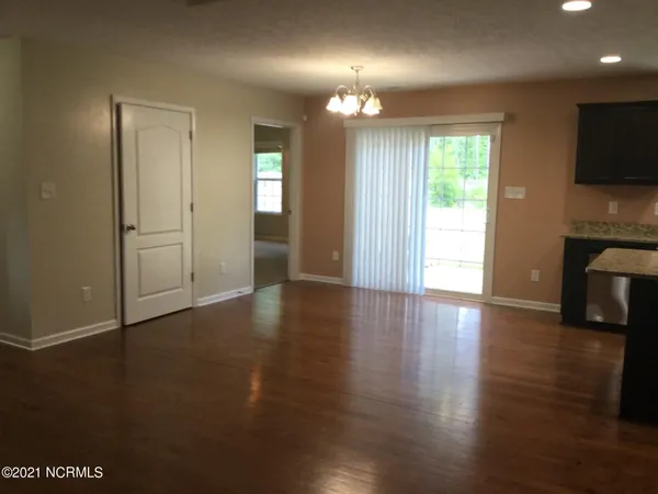 $1,905 | 280 Station House Road, New Bern, NC 28562