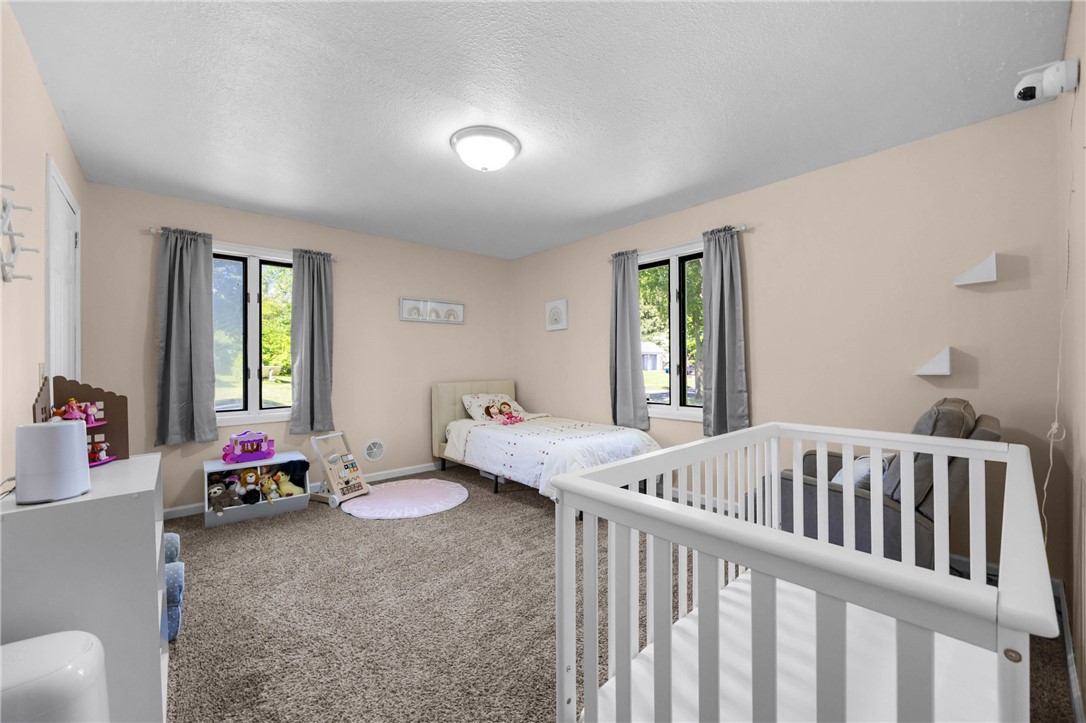 234 Pardee Road Irondequoit, NY 14609 - Photo 23 of 48