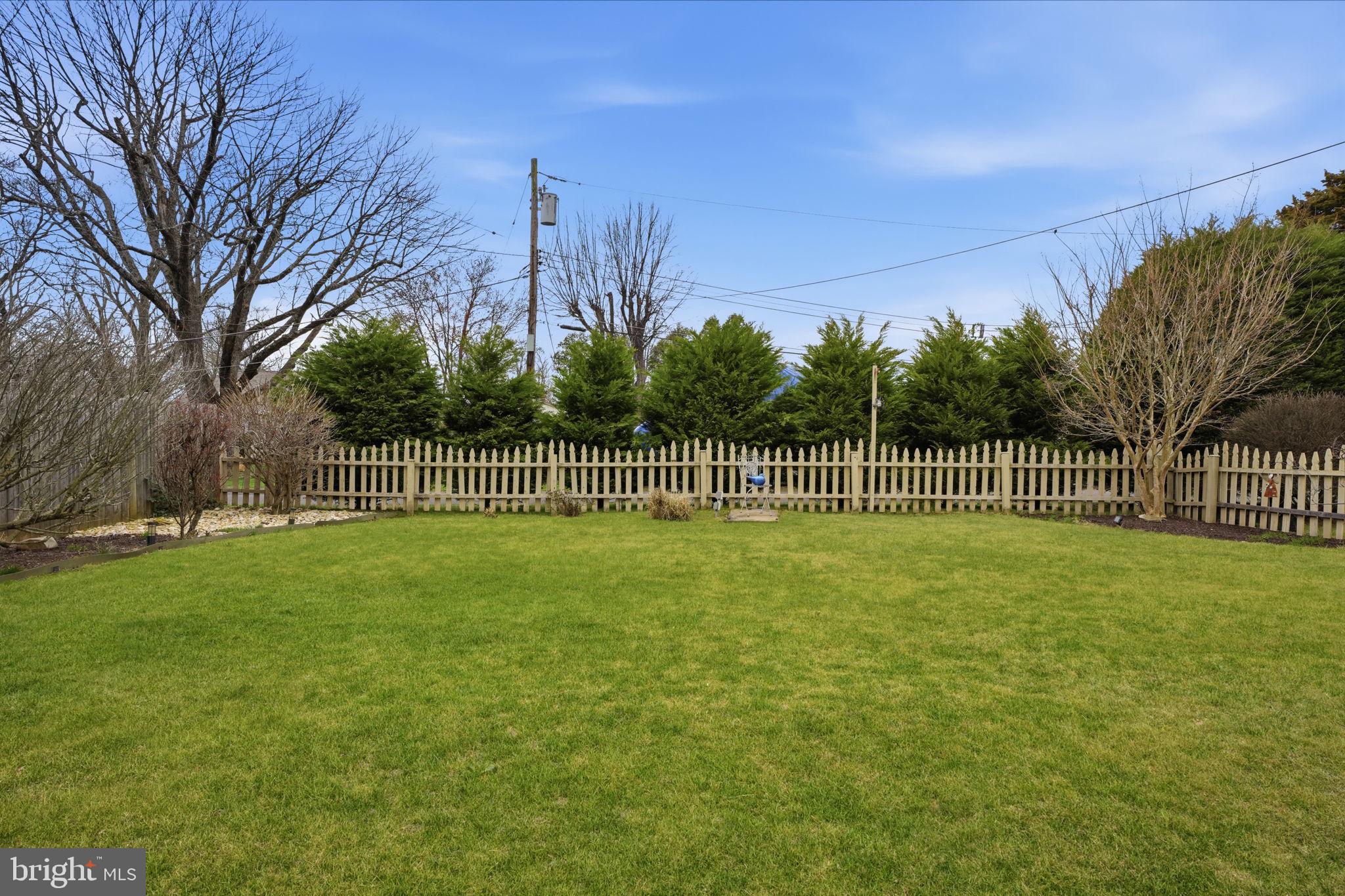 211 Longview Avenue Langhorne, PA 19047 - Photo 44 of 62 Spacious green oasis with fence