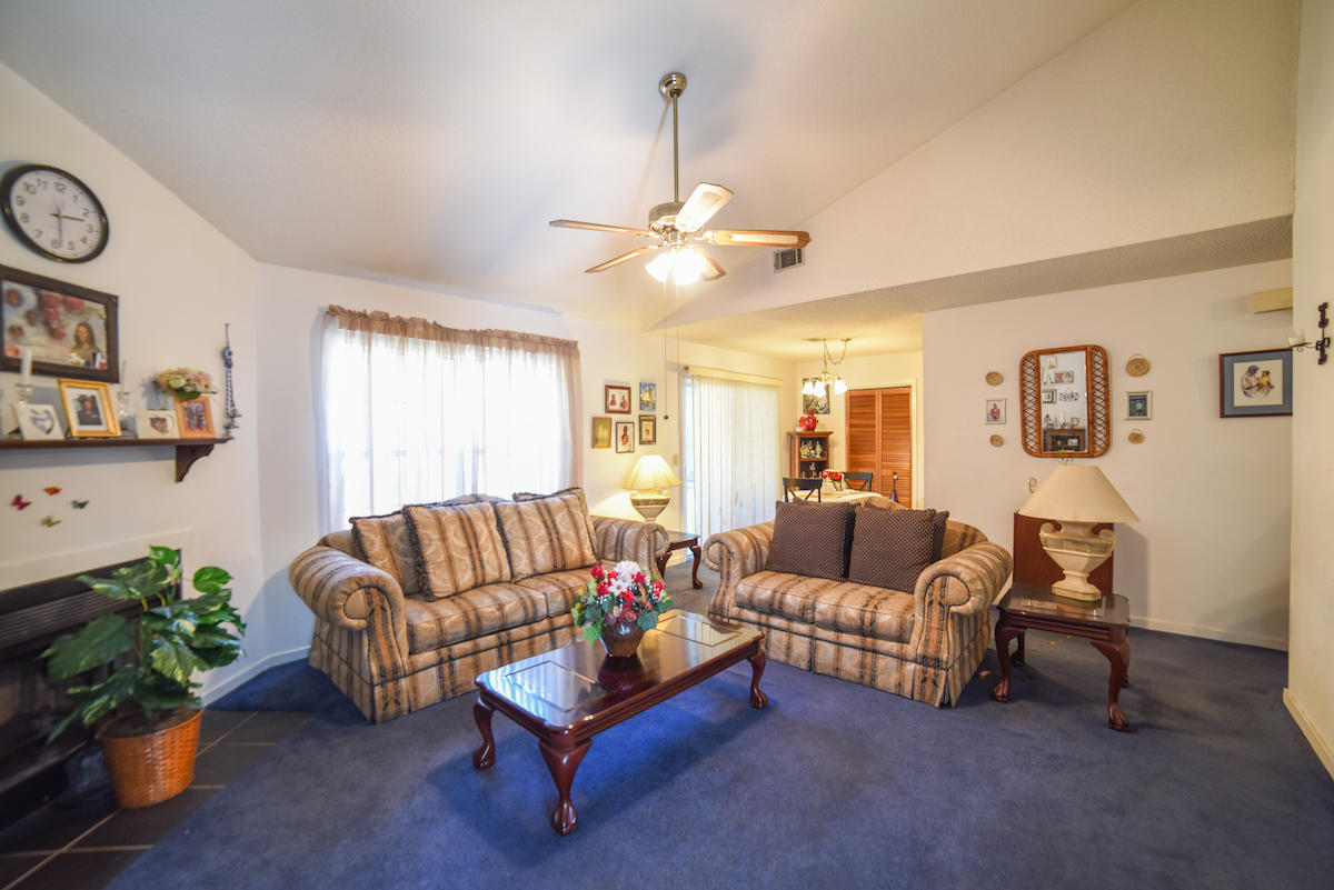 6221 Rolling Fork Road, Unit G North Charleston, SC 29406 - Photo 2 of 13 2-living room
