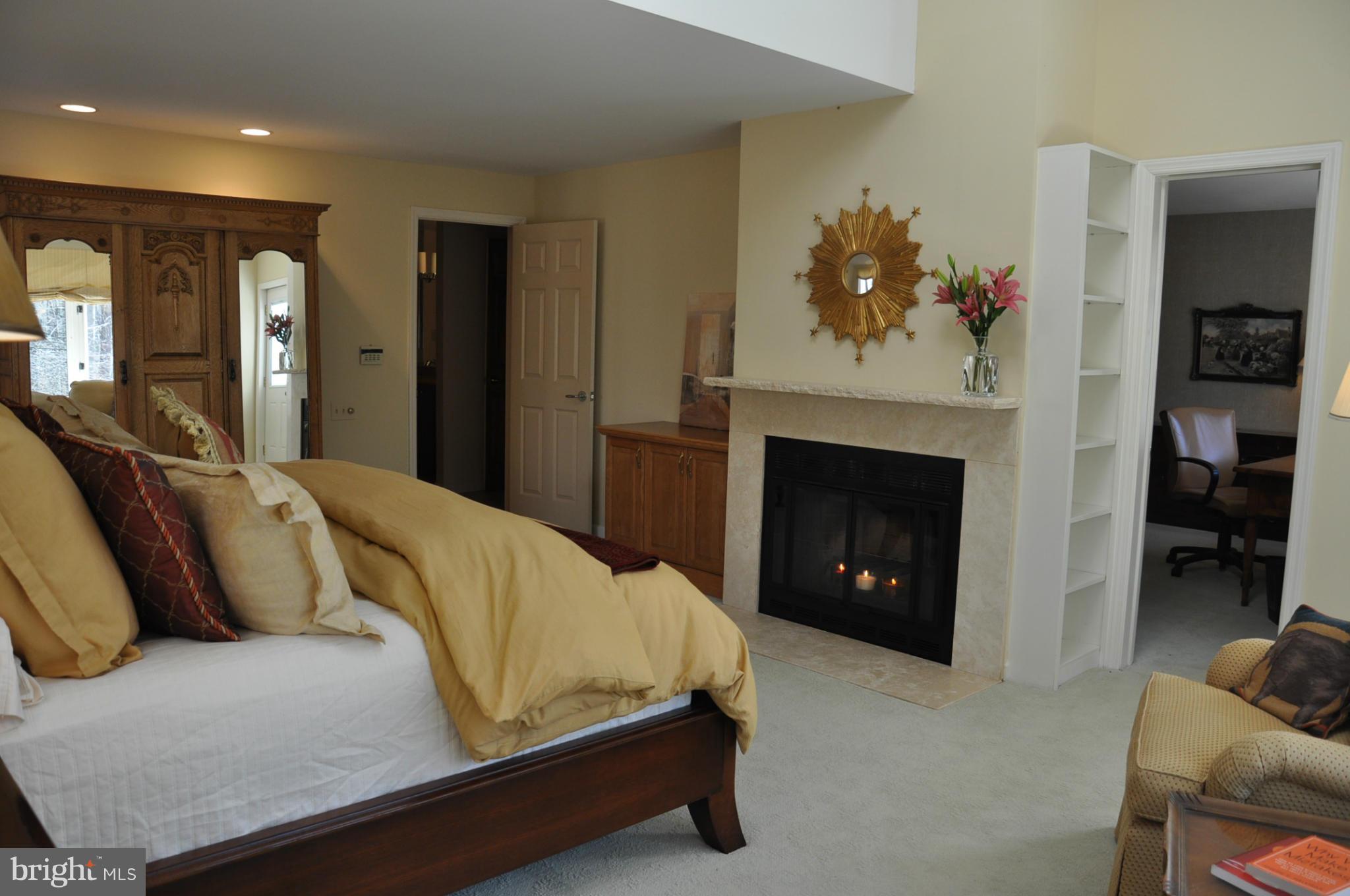 15801 River Road Germantown, MD 20874 - Photo 15 of 28 Bedroom (Master)