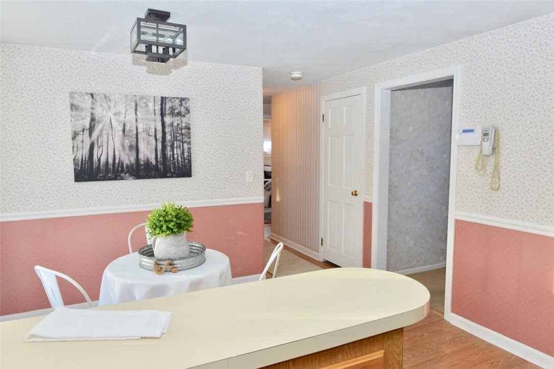 16 Kalmer Road Warwick, RI 02886 - Photo 5 of 30 Gallery Image 5
