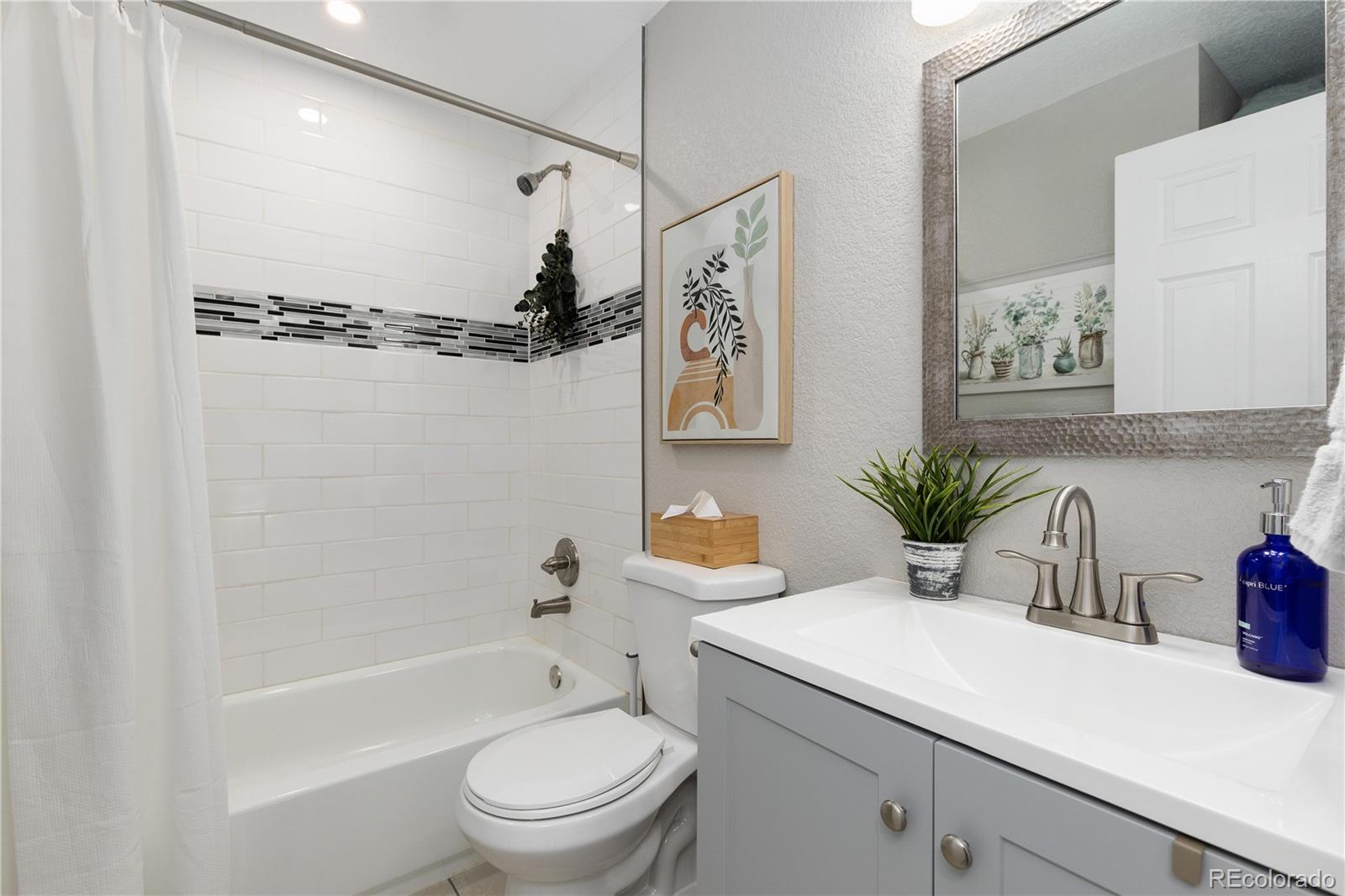 11368 Forest Drive Thornton, CO 80233 - Photo 11 of 26