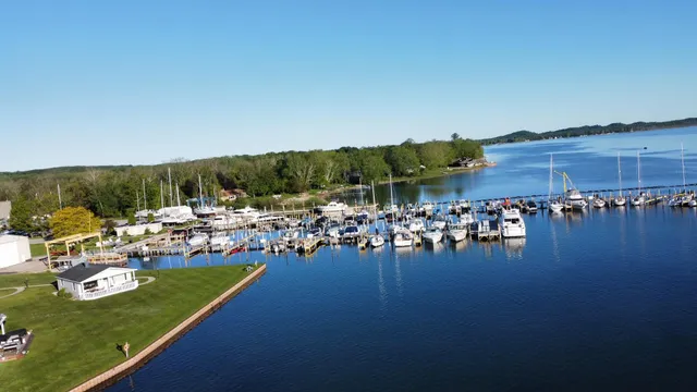 $1,550,000 | 4472 Crescent Beach Road, Onekama, MI 49675