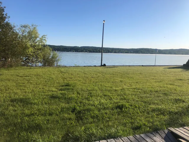 $1,550,000 | 4472 Crescent Beach Road, Onekama, MI 49675