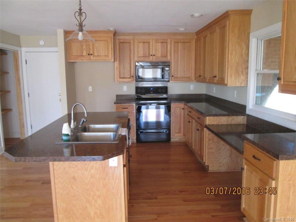 6275 Stokes Ferry Road Salisbury, NC 28146 - Photo 3 of 10