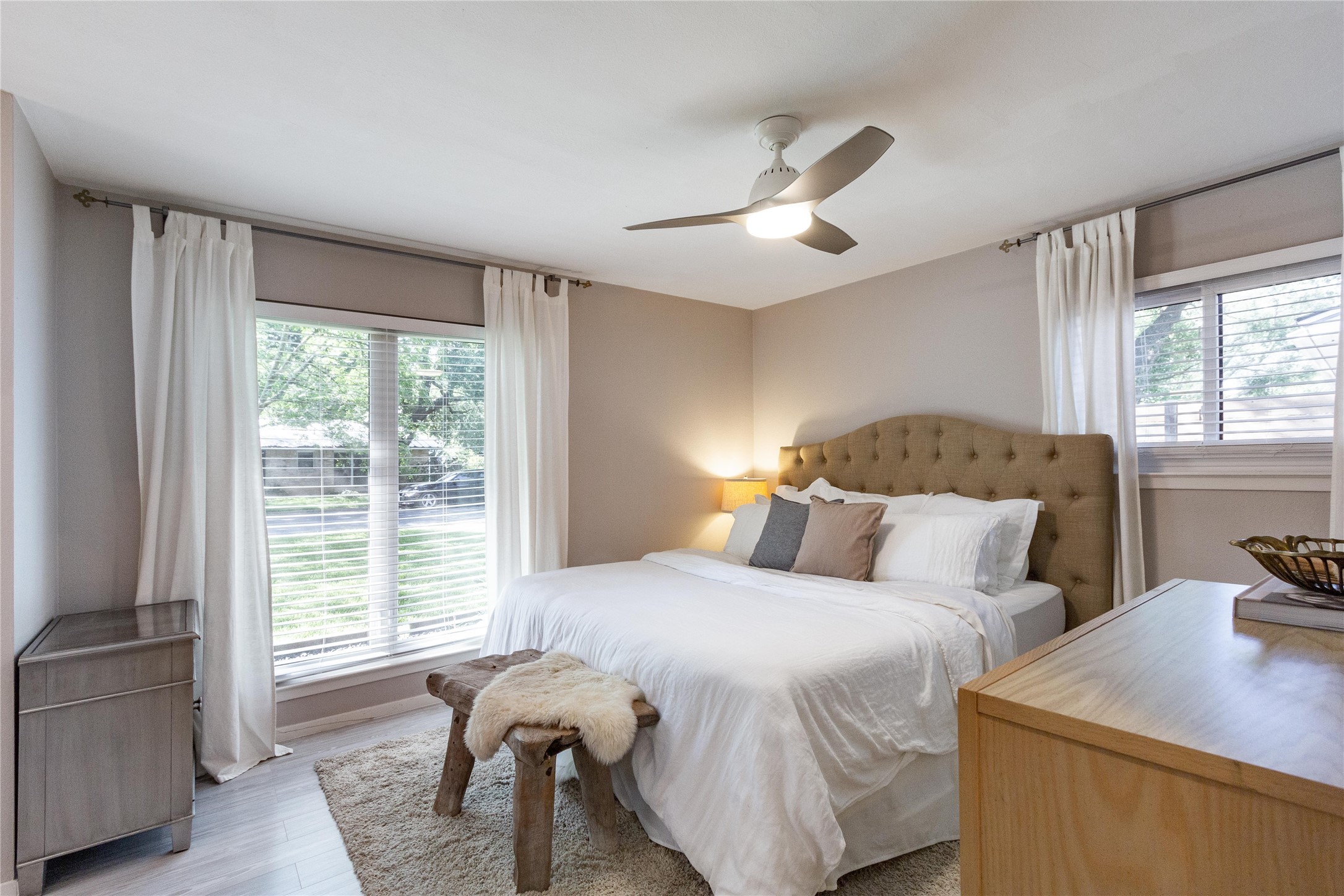 5402 Fernview Road Austin, TX 78745 - Photo 19 of 25 Primary bedroom