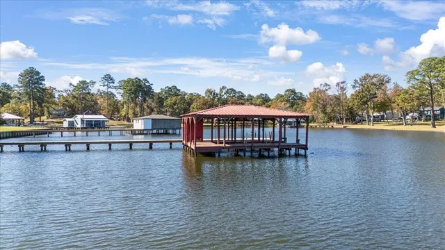 $675,000 | 7270 Panarama Drive East, Frankston, TX 75763