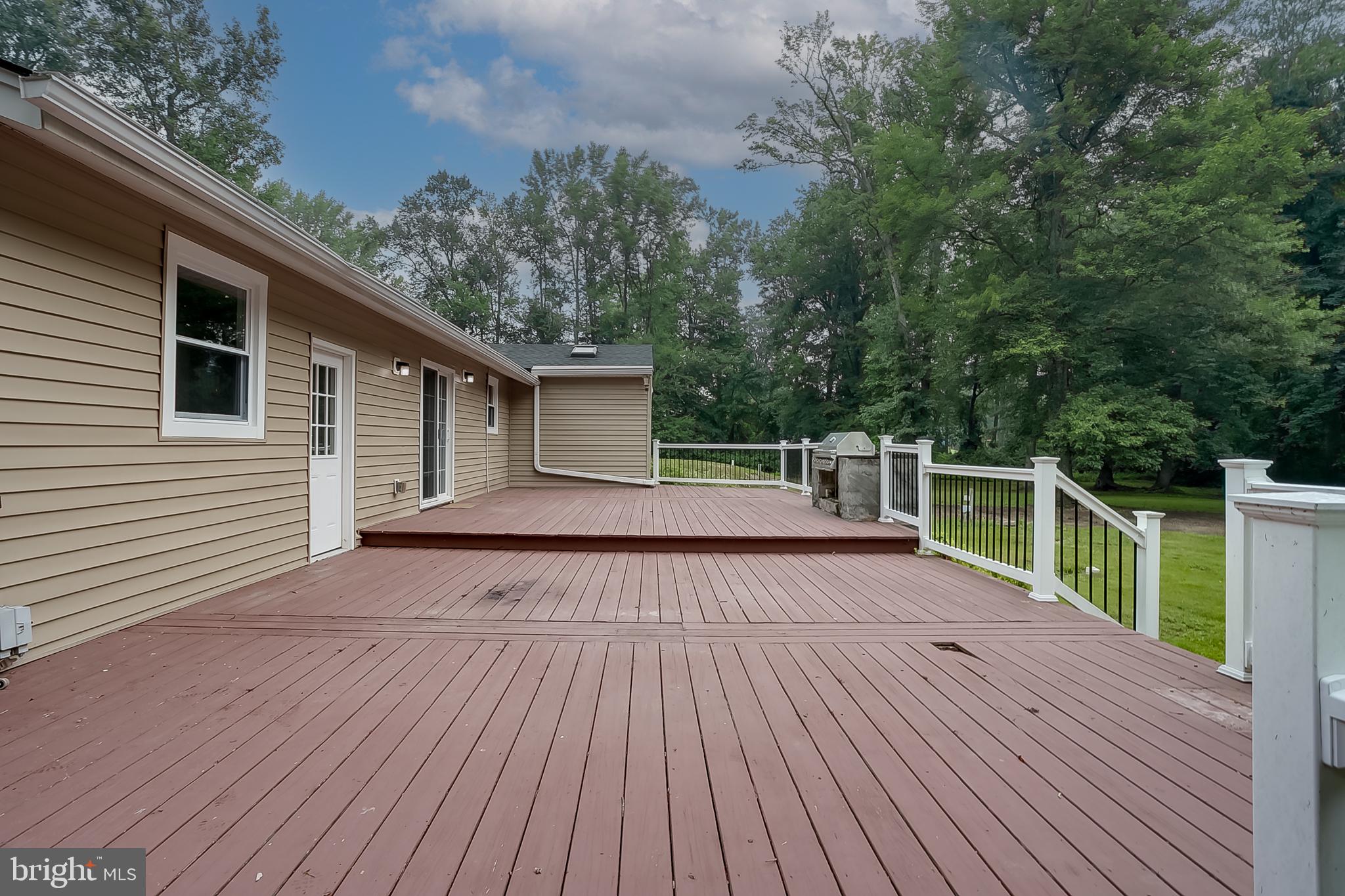 408 Burrs Mill Road Southampton, NJ 08088 - Photo 21 of 23 Gallery Image 21
