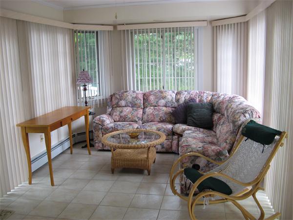 60 Raffaele Drive Waltham, MA 02452 - Photo 8 of 18 Gallery Image 8