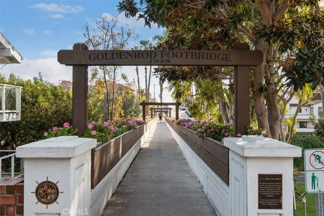 $4,995,000 | 2516 Bayside Drive, Corona del Mar, CA 92625