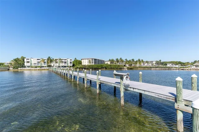 $2,900 | 87455 Old Highway, Unit 124, Islamorada, FL 33036
