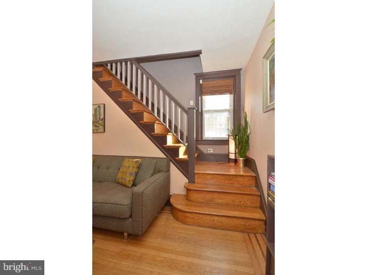 133 Ashby Road Upper Darby, PA 19082 - Photo 16 of 25 Living Room