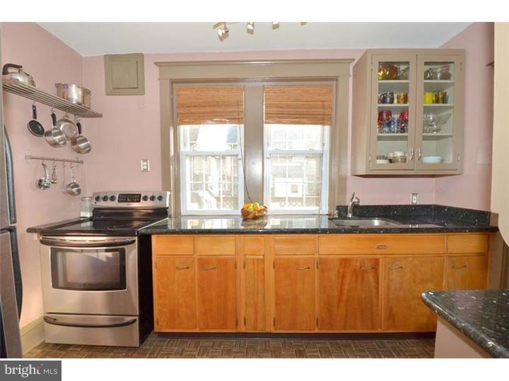 133 Ashby Road Upper Darby, PA 19082 - Photo 9 of 25 Kitchen