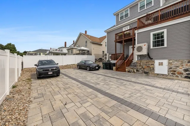 a view of a street with house