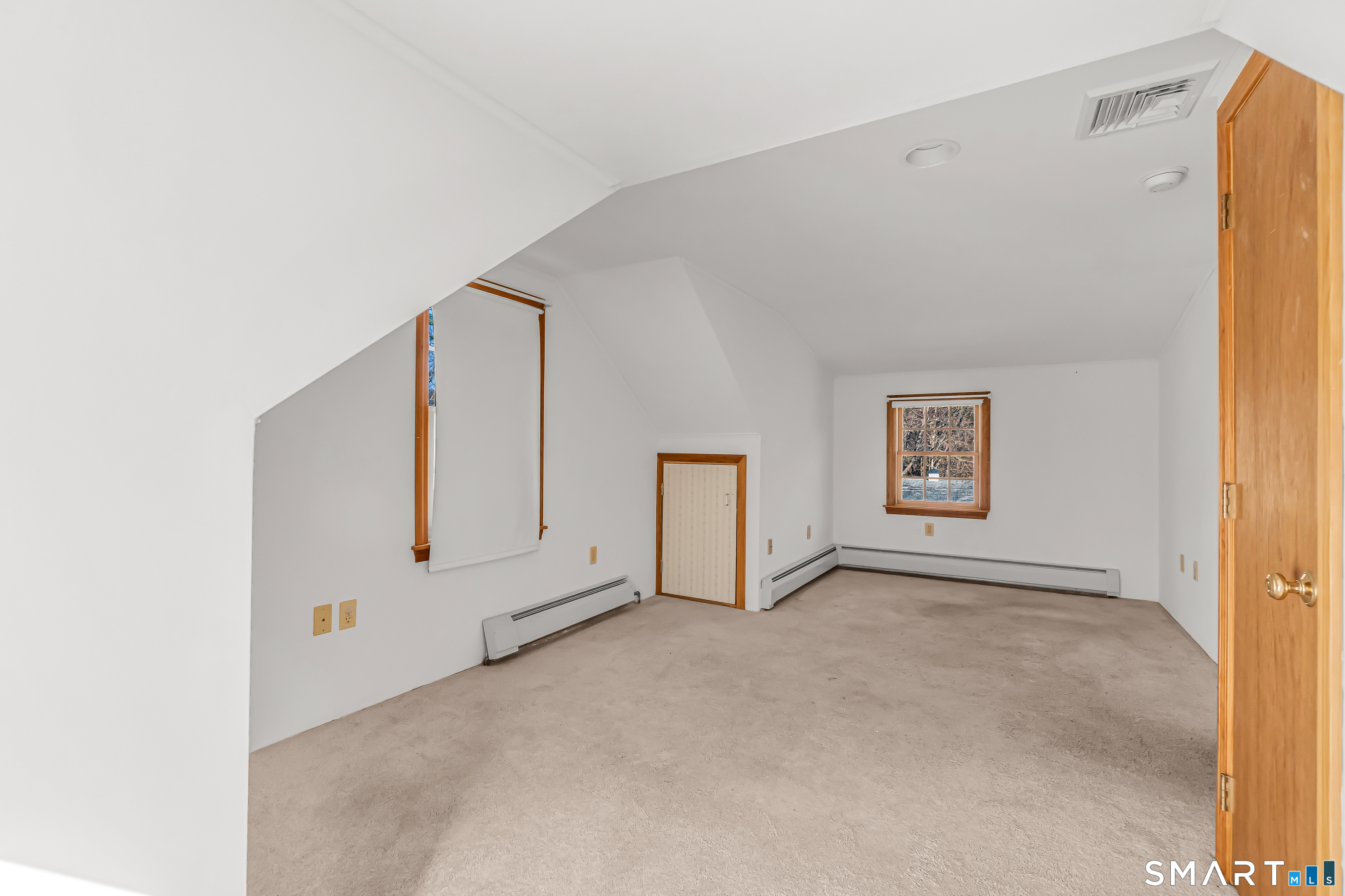 466 High Hill Road Meriden, CT 06450 - Photo 13 of 35