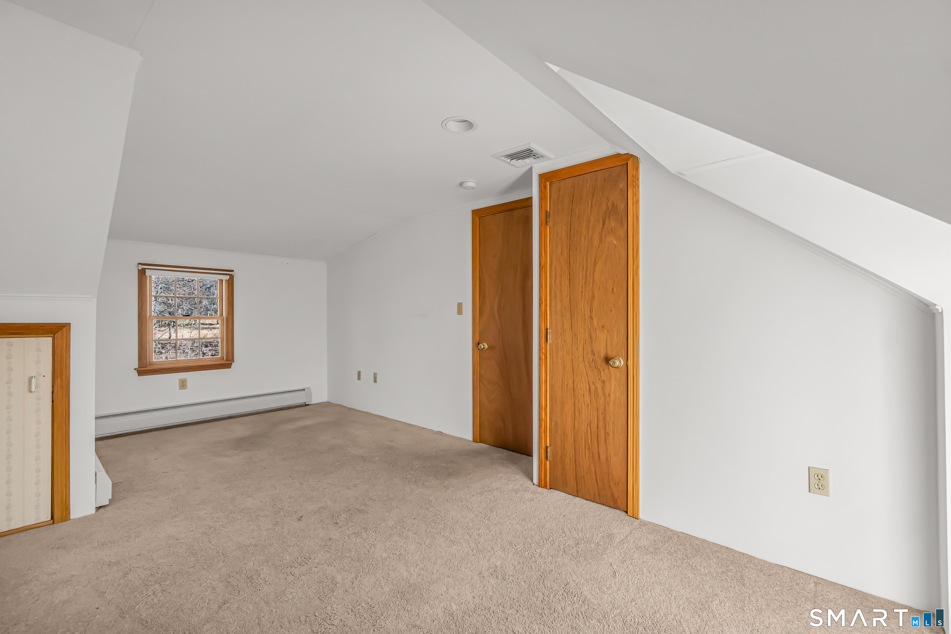 466 High Hill Road Meriden, CT 06450 - Photo 14 of 35