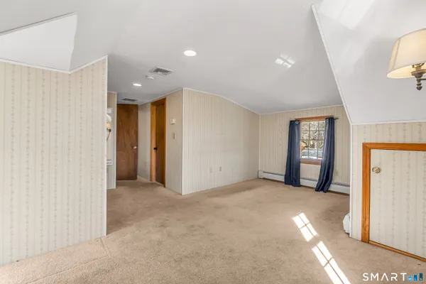 $2,500 | 466 High Hill Road, Meriden, CT 06450