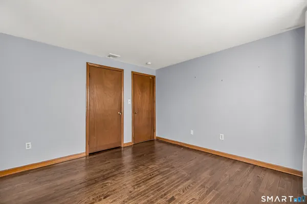 $2,500 | 466 High Hill Road, Meriden, CT 06450