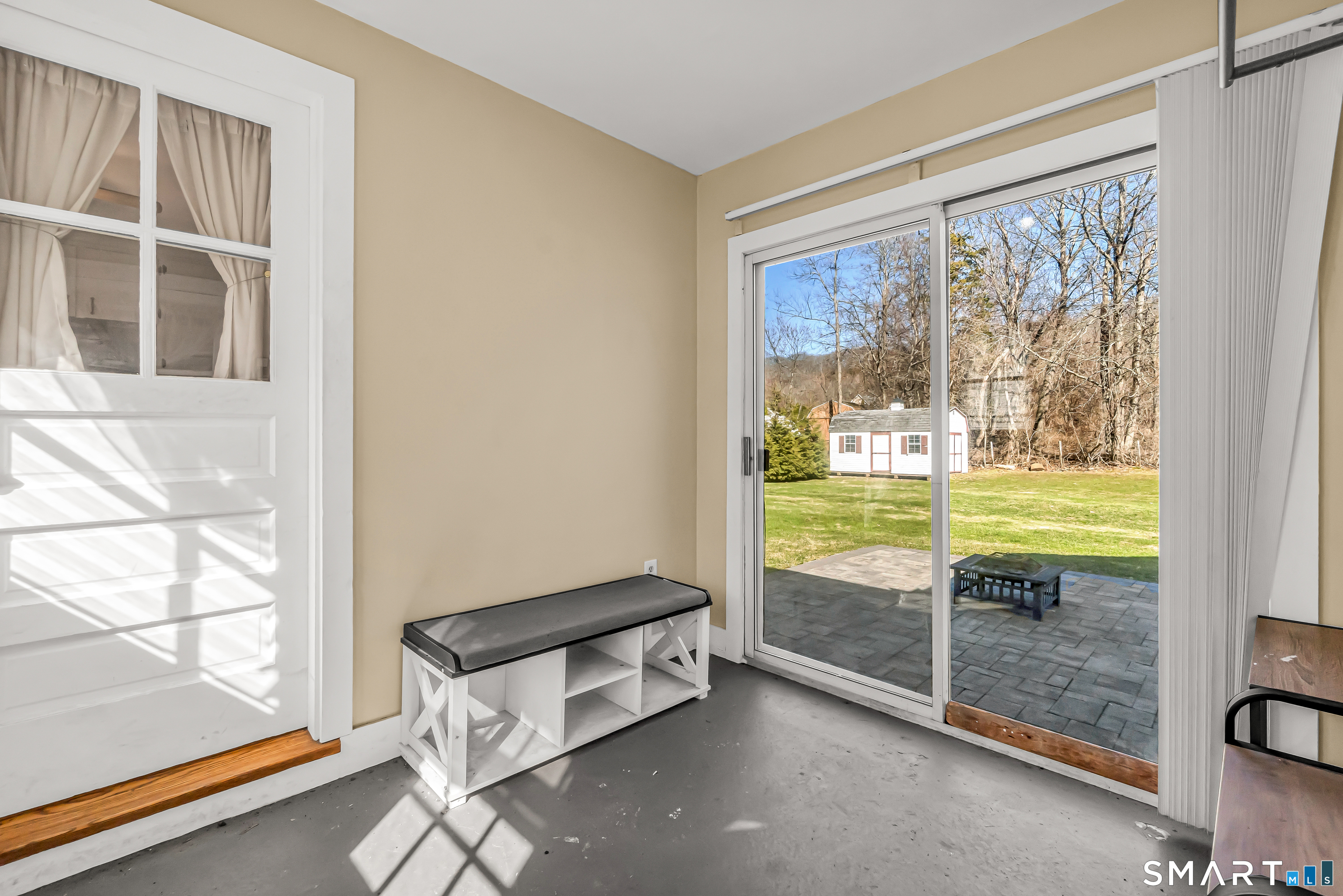 466 High Hill Road Meriden, CT 06450 - Photo 6 of 35