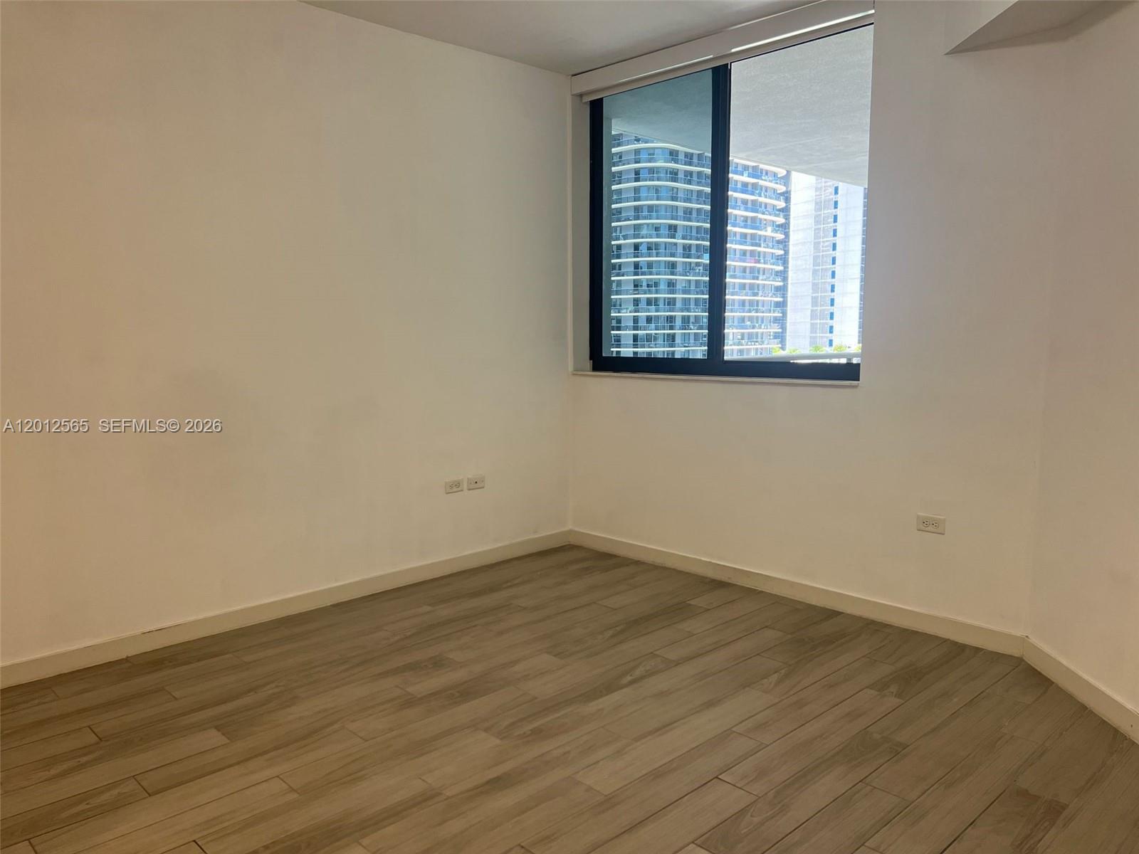 999 Southwest 1st Avenue, Unit 1601 Miami, FL 33130 - Photo 12 of 25