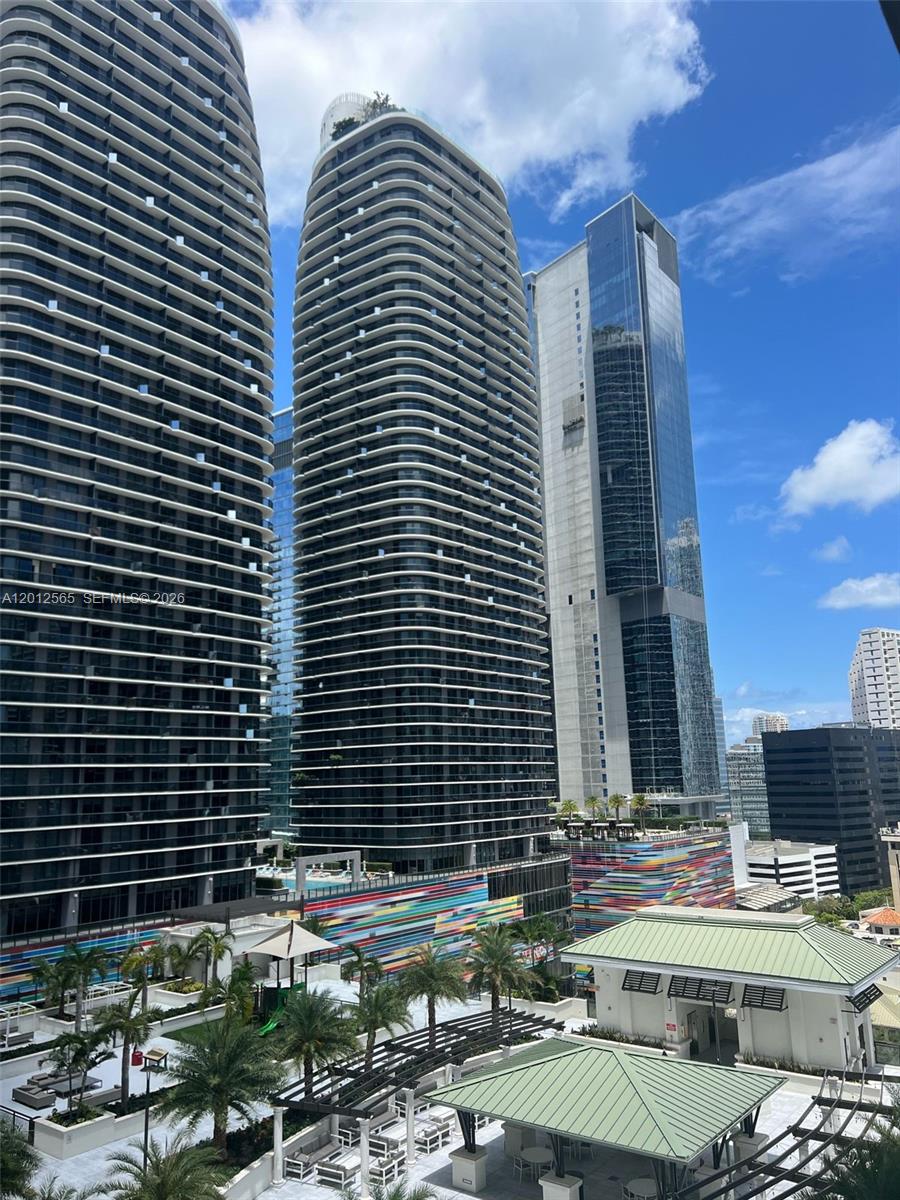 999 Southwest 1st Avenue, Unit 1601 Miami, FL 33130 - Photo 5 of 25