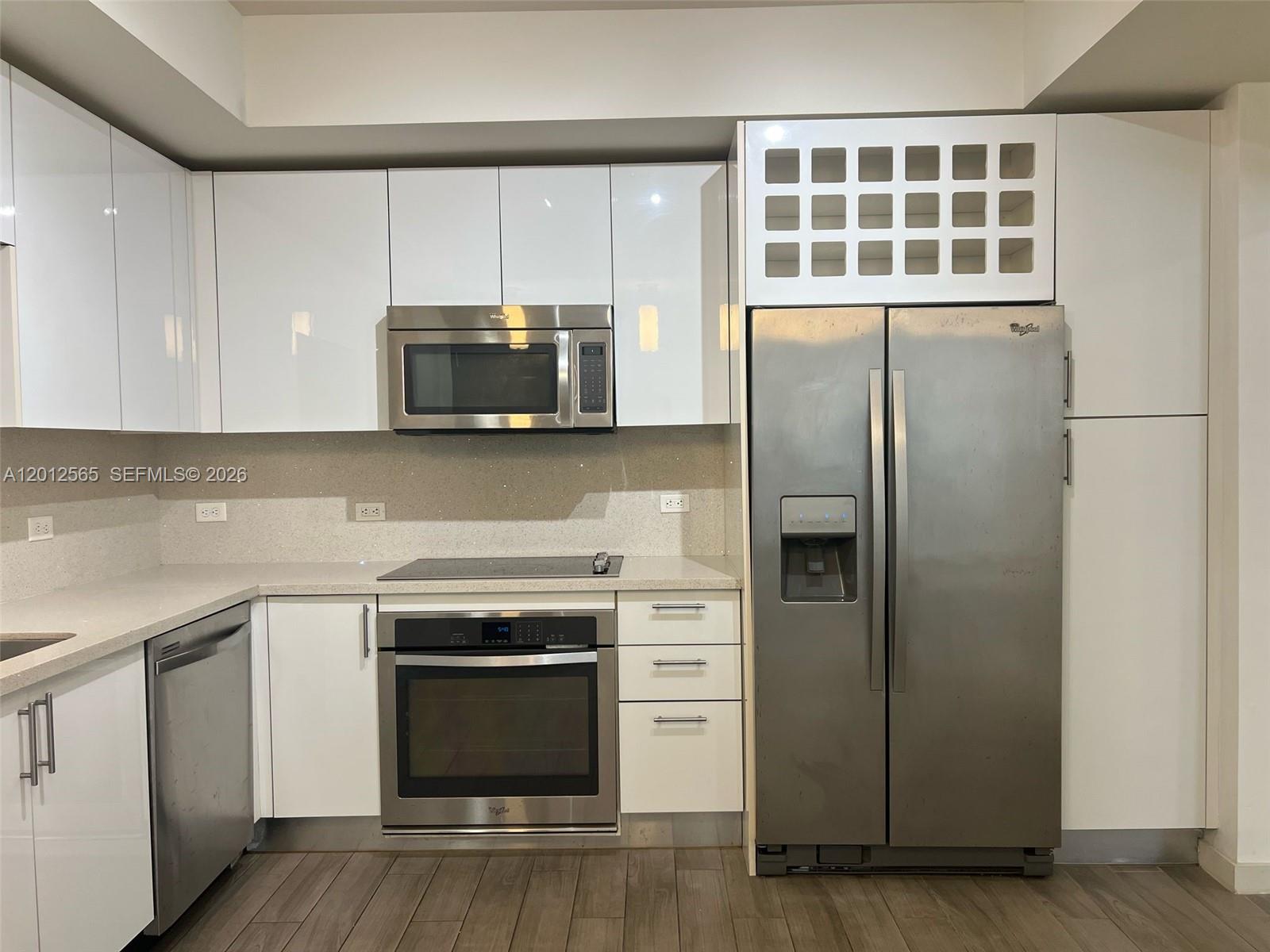 999 Southwest 1st Avenue, Unit 1601 Miami, FL 33130 - Photo 8 of 25