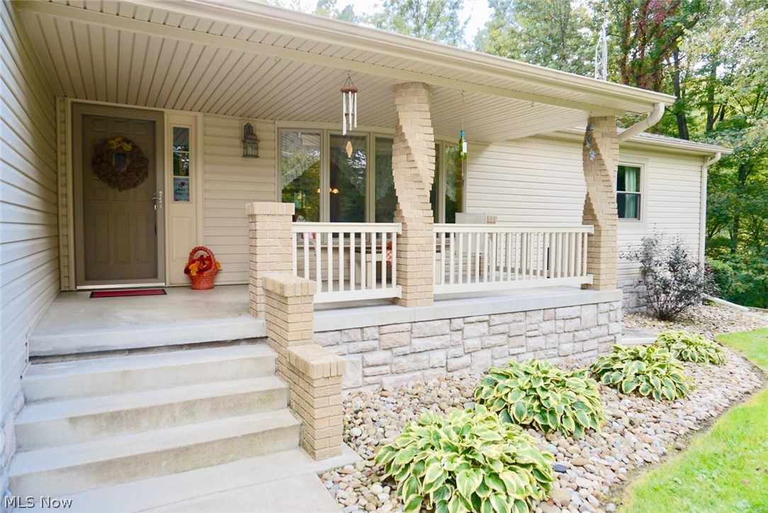 47 Herbert Road Sherrodsville, OH 44675 - Photo 2 of 35 Gallery Image 2
