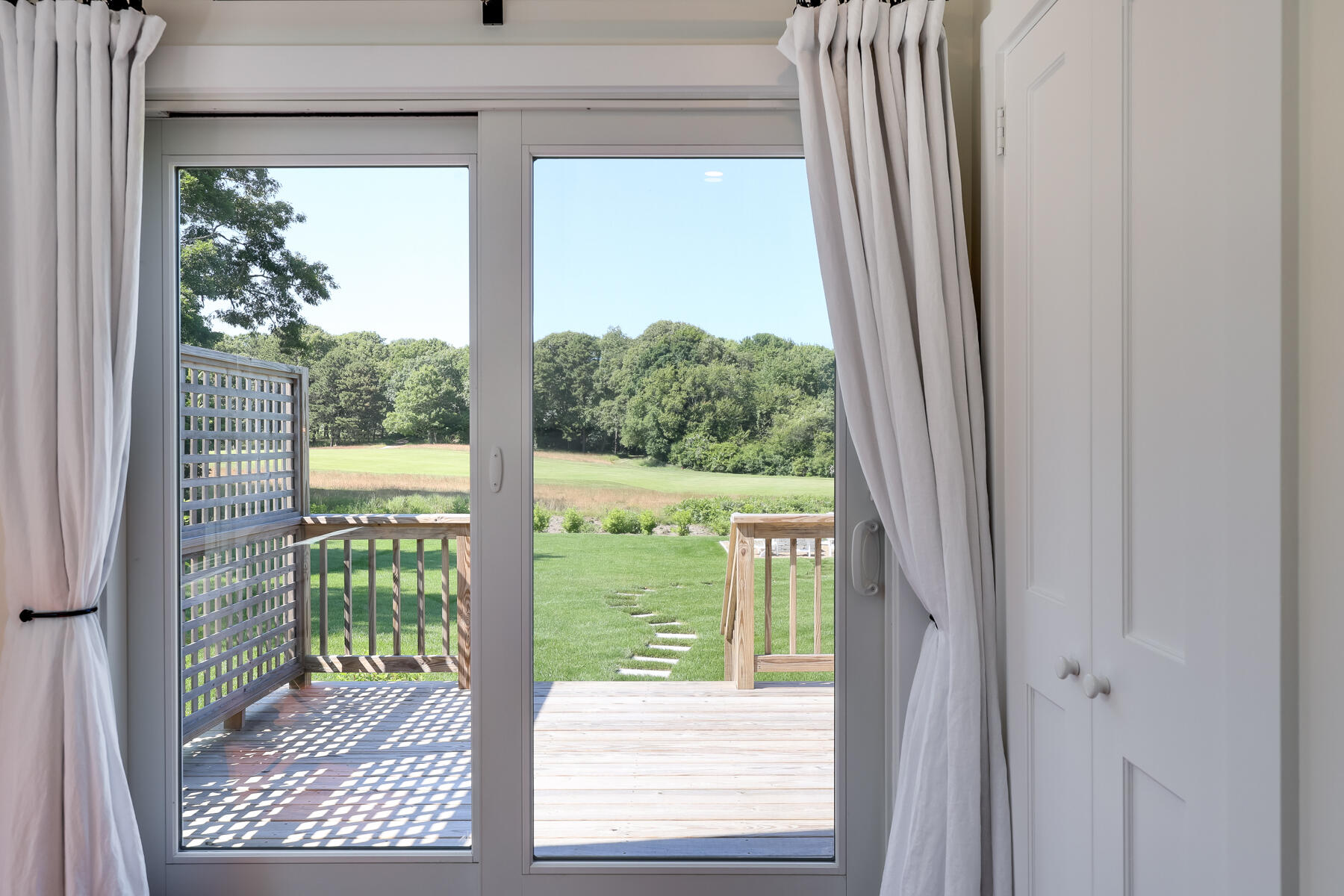 38 Crosby Circle Osterville, MA 02655 - Photo 17 of 28 a view of a room with a large window