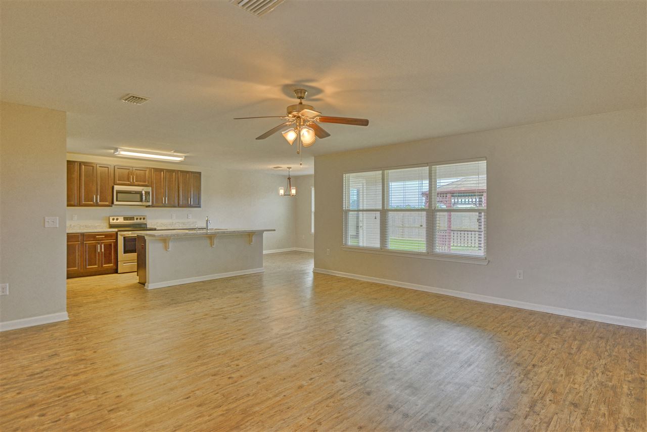6990 Crimson Ridge Street Gulf Shores, AL 36542 - Photo 3 of 31 Living Room