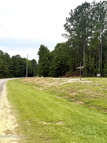 $135,000 | 2227 Attala Road 1115, Kosciusko, MS 39090