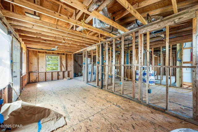 $220,000 | 819 Russ Lake Drive, Panama City, FL 32404