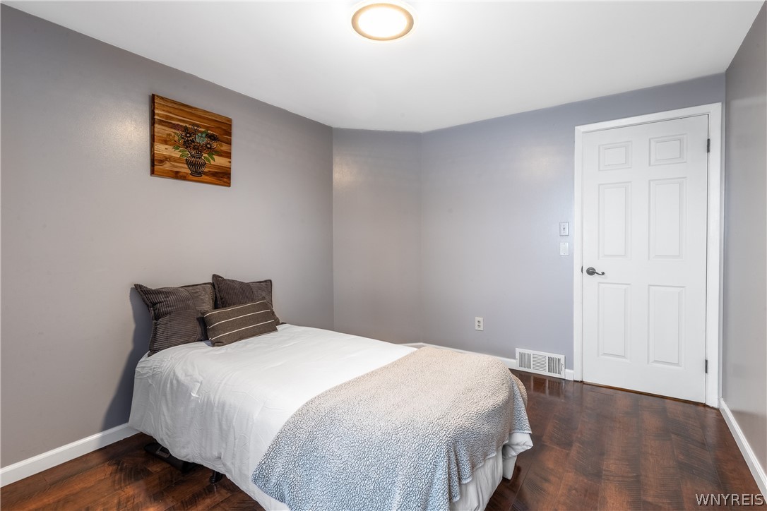 4788 Mapleton Road Pendleton, NY 14094 - Photo 23 of 38