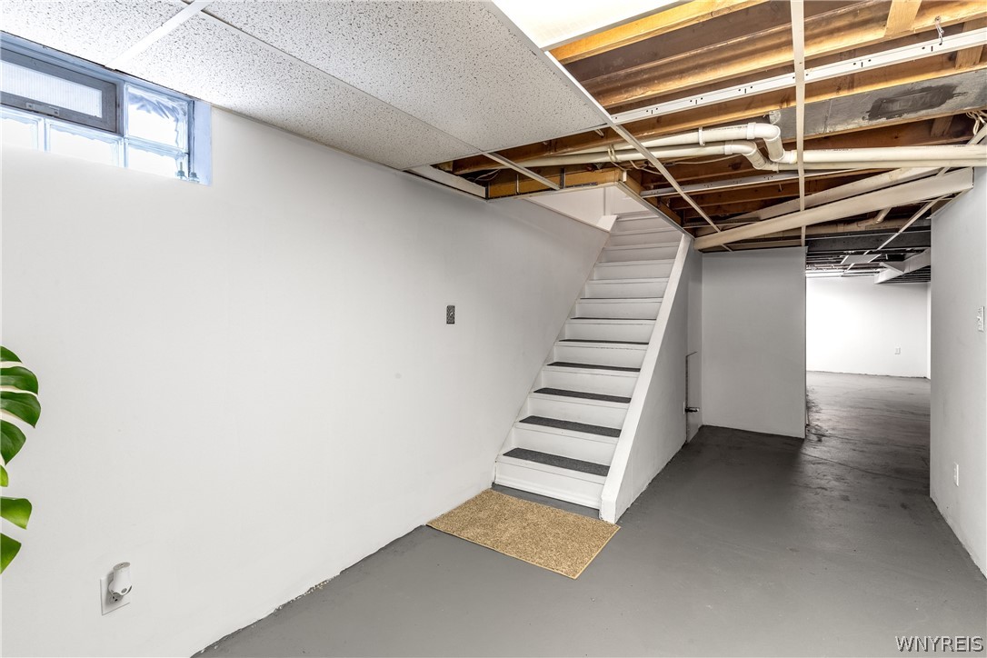 4788 Mapleton Road Pendleton, NY 14094 - Photo 24 of 38