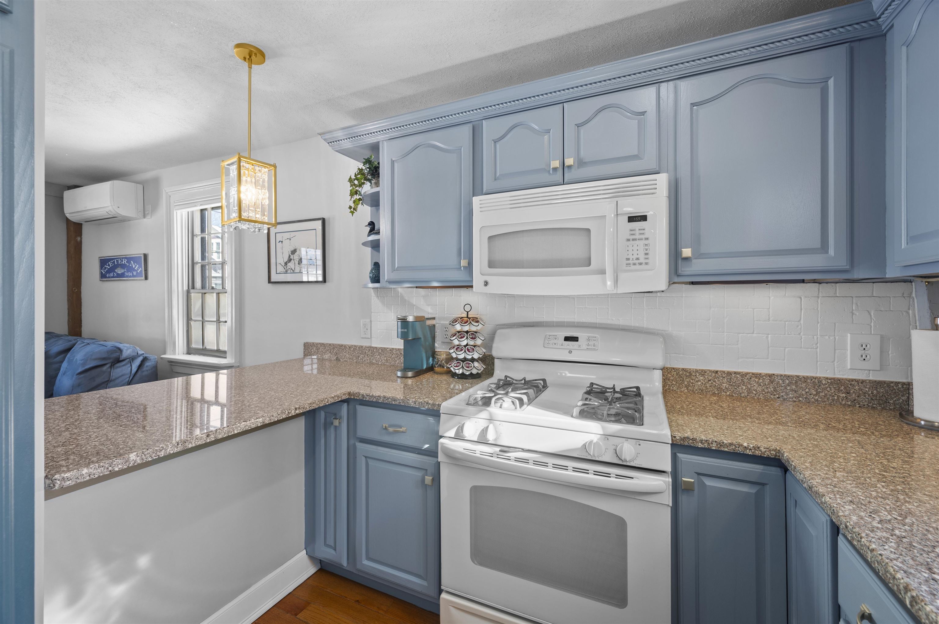 15 High Street, Unit 2 Exeter, NH 03833 - Photo 12 of 39