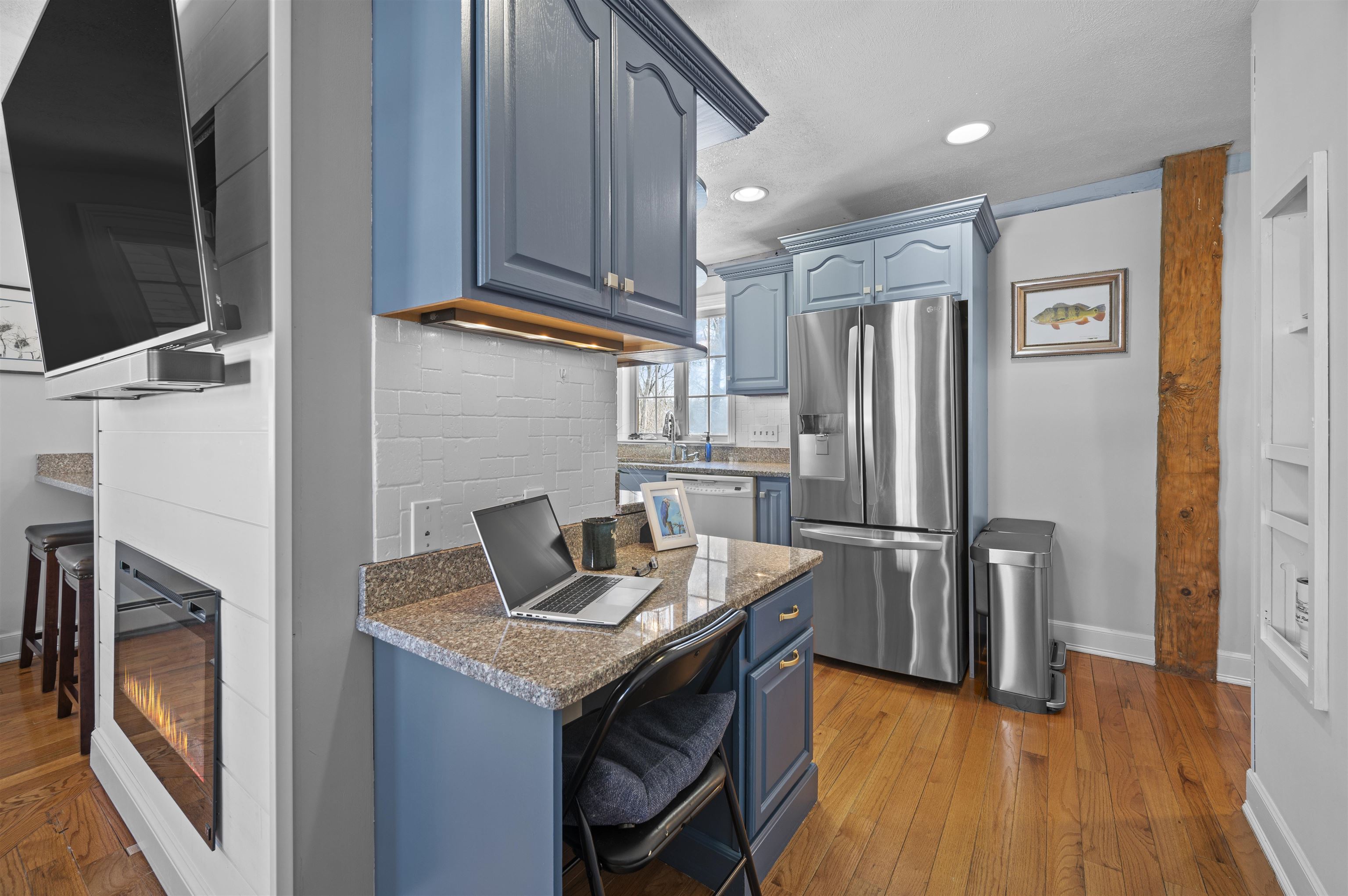 15 High Street, Unit 2 Exeter, NH 03833 - Photo 8 of 39