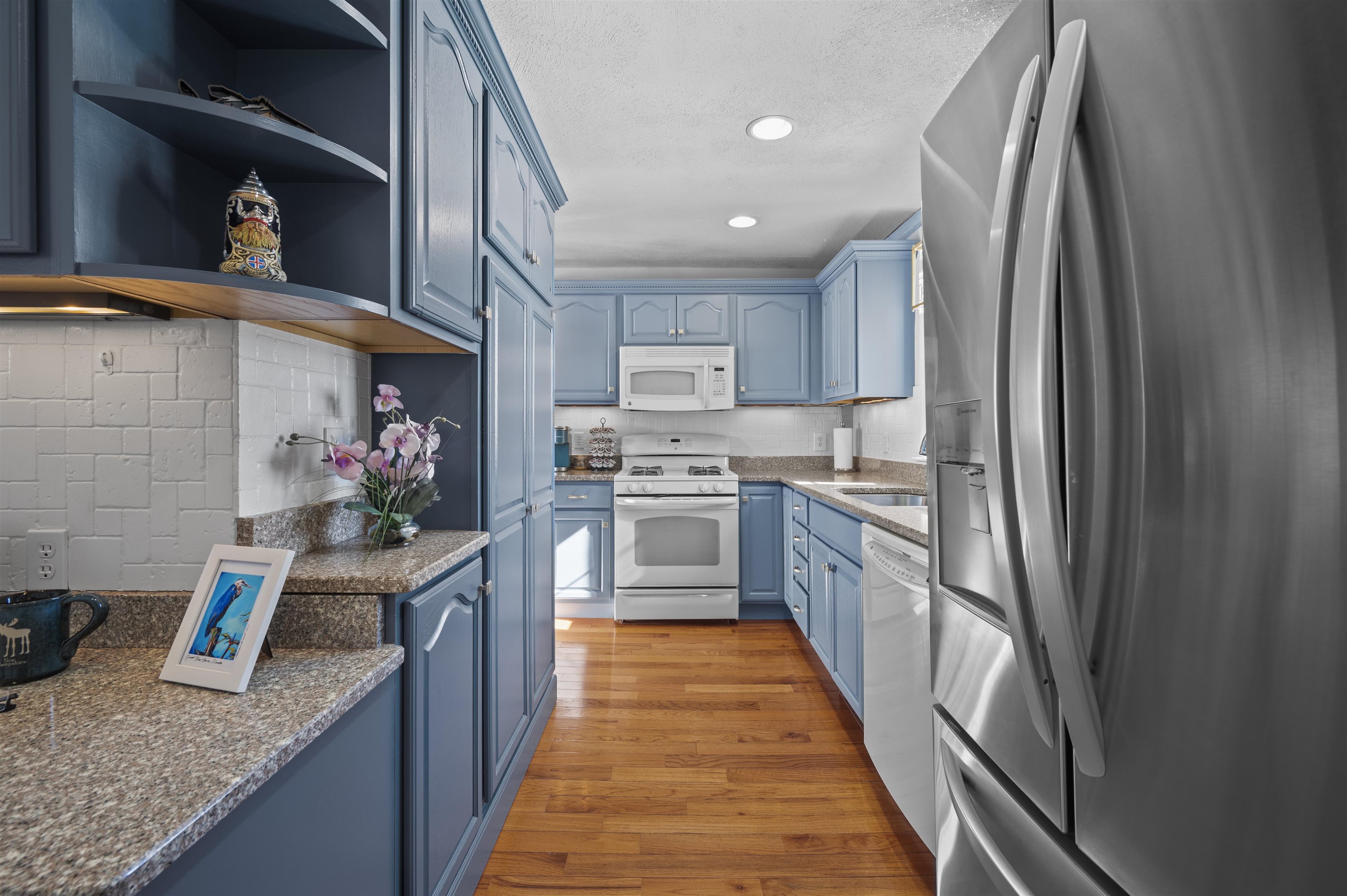 15 High Street, Unit 2 Exeter, NH 03833 - Photo 9 of 39