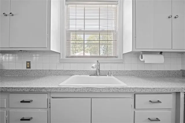 $399,950 | 5324 Fairway Road, Fairway, KS 66205