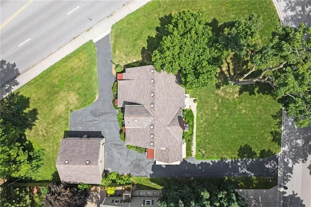 $399,950 | 5324 Fairway Road, Fairway, KS 66205