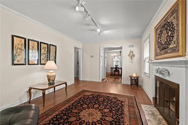 $399,950 | 5324 Fairway Road, Fairway, KS 66205