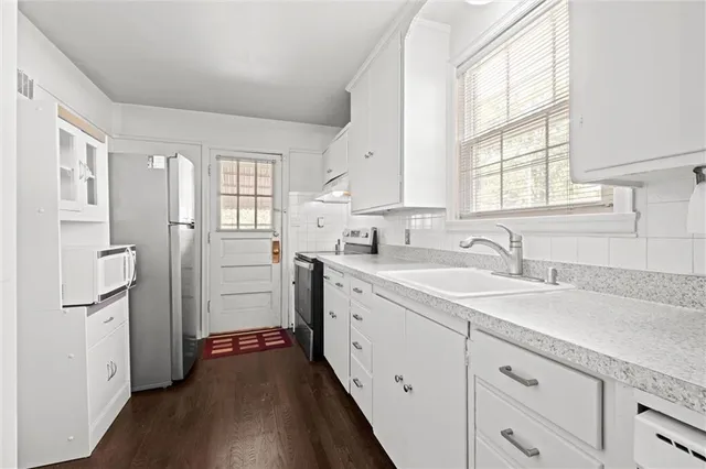 $399,950 | 5324 Fairway Road, Fairway, KS 66205